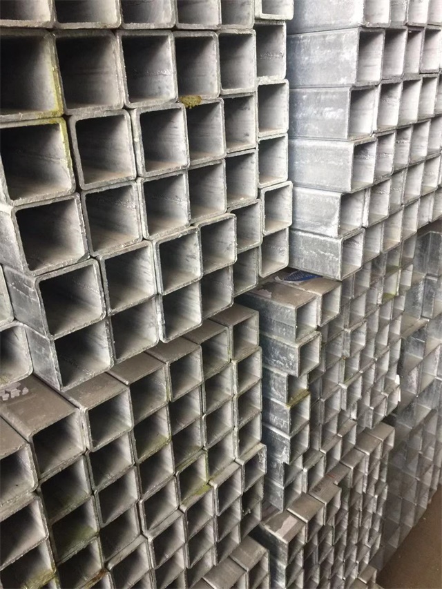 低合金 Q355B 沙湾沙湾沙湾镀锌无缝方管 工程专用无缝沙湾沙湾沙湾镀锌方管